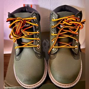 Boys timberlands